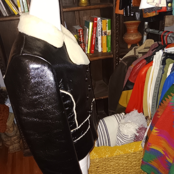 Shearling black patent leather jacket ð - Picture 5 of 5